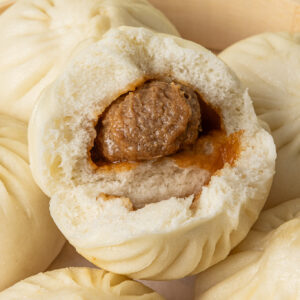 Chinese Steamed Pork Buns - Spicy (Baozi)